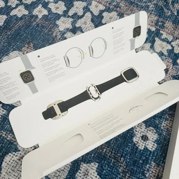 🆕 IN BOX! Apple Watch Series 7 stainless steel 41MM with midnight leather band - Picture 8 of 12